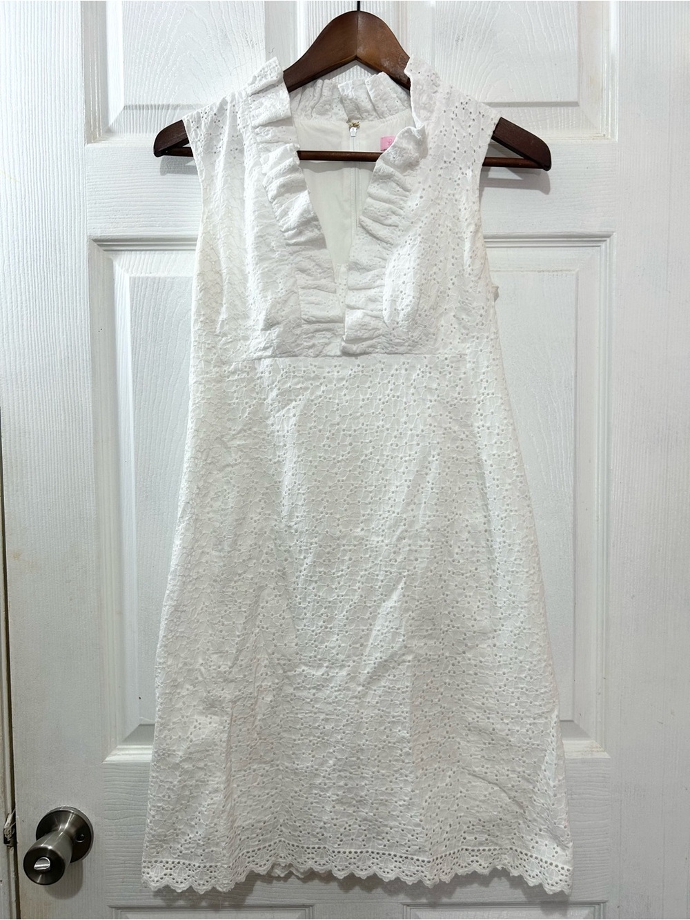Lilly Pulitzer Adeline Shift Dress Size 2 White Sweet Daisy Eyelet Sorority
